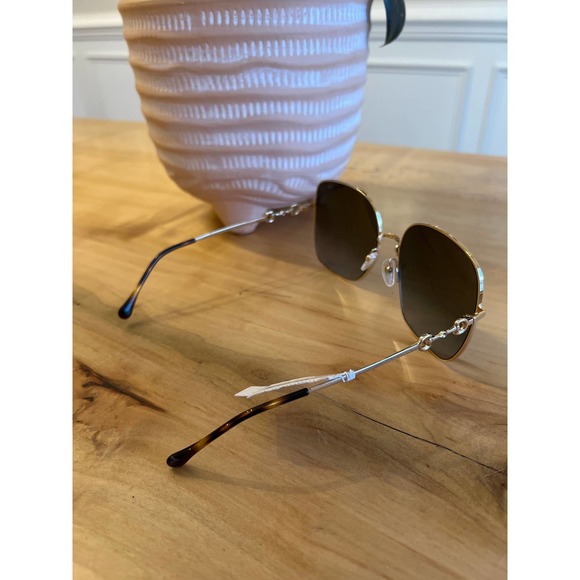 Gucci Gold Metal Square Women's Sunglasses One Size NWT - Picture 6 of 10